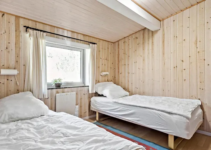 Holiday home 2 Bedroom Gorgeous In